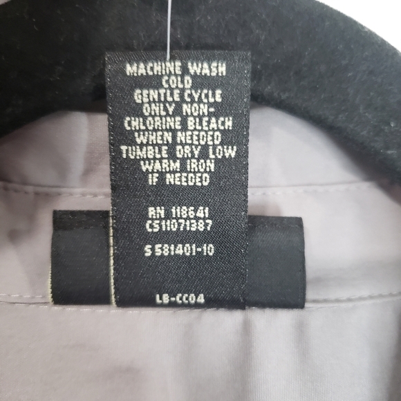 Lane Bryant Button Up 3/4 Sleeves Gray Shirt Size 18 - Picture 7 of 12